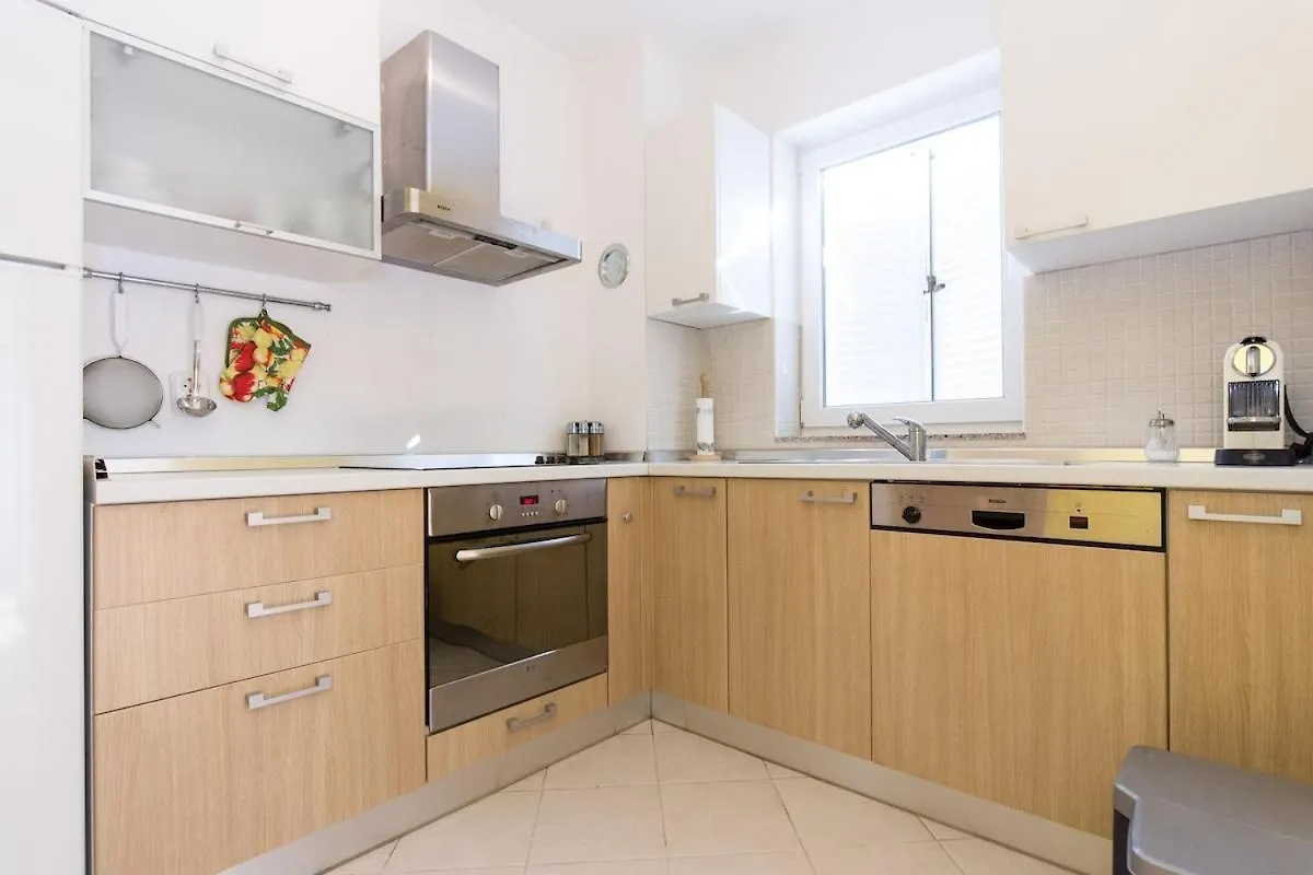 Apartment Lily-Close To The Beach Vantacici Croatia